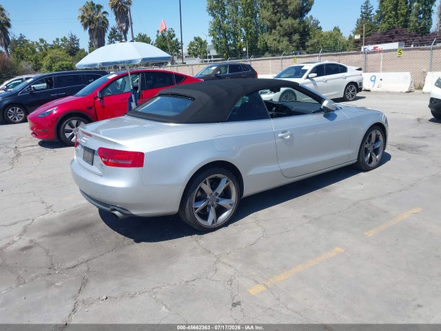 Продажа на аукционе авто 2012 Audi A5 2.0t Premium, vin: WAULFAFH8CN001027, номер лота: 45662363