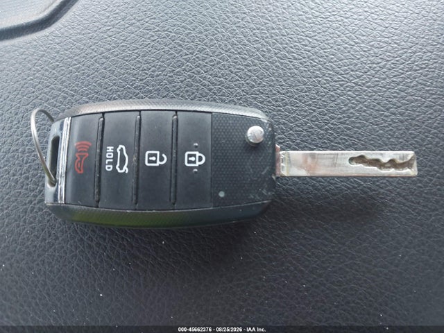2020 Kia Optima Lx მანქანა იყიდება აუქციონზე, vin: 5XXGT4L37LG384896, აუქციონის ნომერი: 45662376