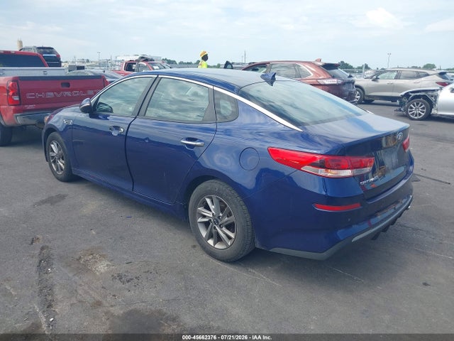 2020 Kia Optima Lx მანქანა იყიდება აუქციონზე, vin: 5XXGT4L37LG384896, აუქციონის ნომერი: 45662376