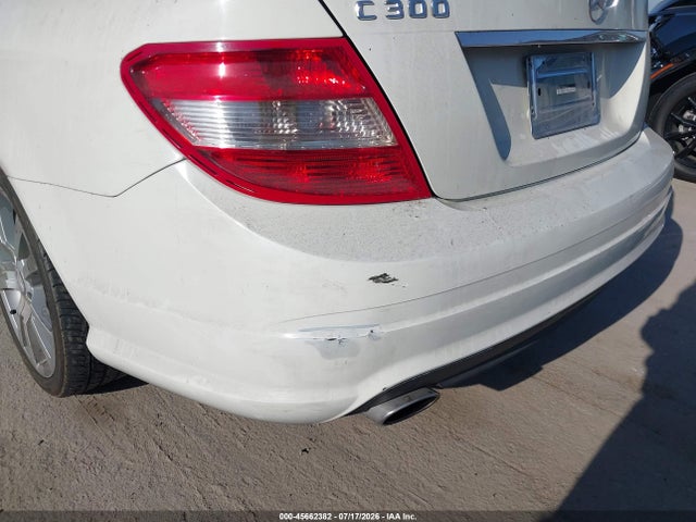 45662382 :رقم المزاد ، WDDGF5EB4BF653568 vin ، 2011 Mercedes-benz C 300 Luxury/sport مزاد بيع