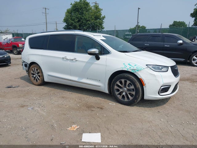 2023 2C4RC1N71PR562774 главное изображение