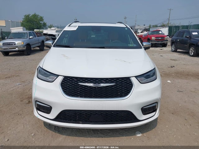 Chrysler Pacifica Hybrid Pinnacle 2023 2C4RC1N71PR562774 Image 11