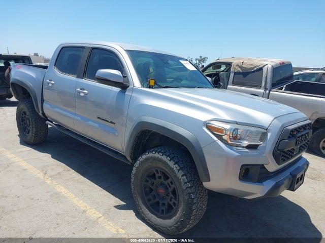 Toyota Tacoma Trd Off Road 2019 3TMCZ5AN1KM223867 main image