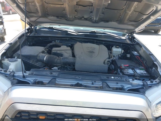 3TMCZ5AN1KM223867 Toyota Tacoma Trd Off Road