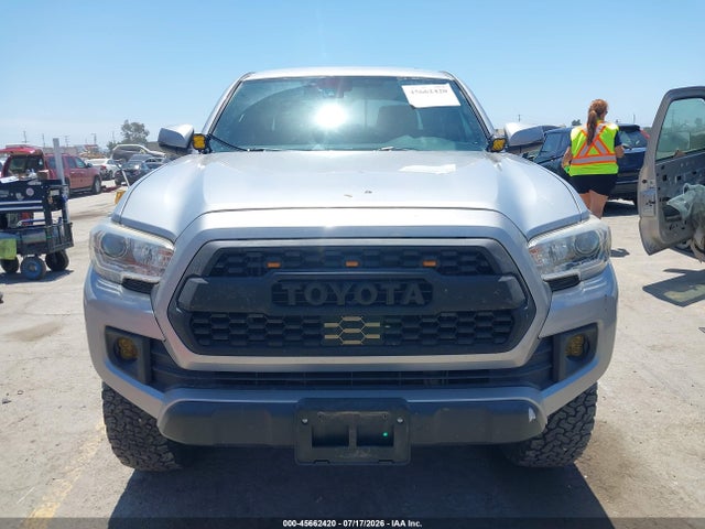 3TMCZ5AN1KM223867 Toyota Tacoma Trd Off Road