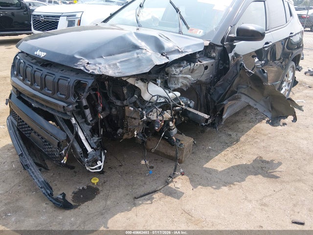 45662483 :رقم المزاد ، 3C4NJDFB4NT190740 vin ، 2022 Jeep Compass Latitude Lux 4x4 مزاد بيع