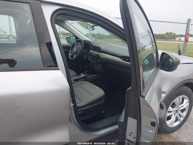 Продаж на аукціоні авто 2022 Ford Escape S, vin: 1FMCU0F60NUA07720, номер лоту: 45662516