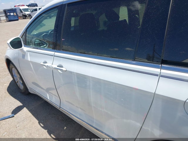 45662525 :رقم المزاد ، 2C4RC1BG0KR730269 vin ، 2019 Chrysler Pacifica Touring L مزاد بيع