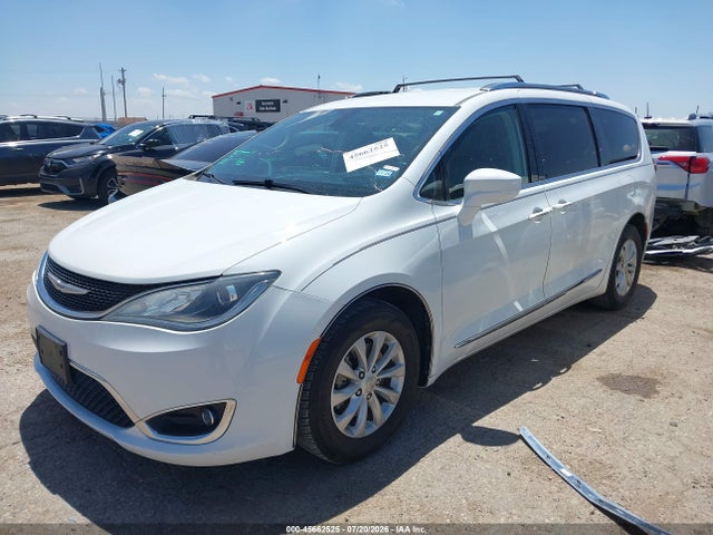 45662525 :رقم المزاد ، 2C4RC1BG0KR730269 vin ، 2019 Chrysler Pacifica Touring L مزاد بيع
