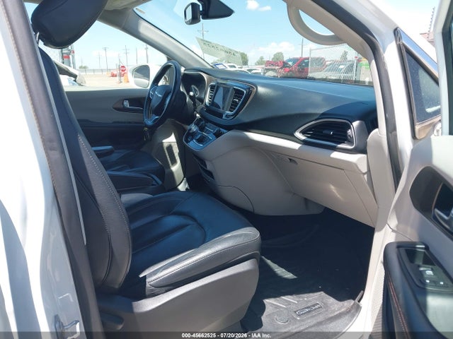 45662525 :رقم المزاد ، 2C4RC1BG0KR730269 vin ، 2019 Chrysler Pacifica Touring L مزاد بيع