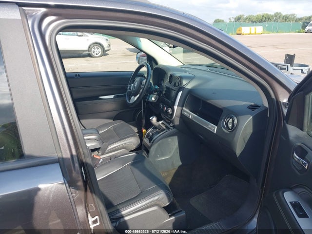 45662526 :رقم المزاد ، 1C4NJDEB0GD534137 vin ، 2016 Jeep Compass High Altitude Edition مزاد بيع