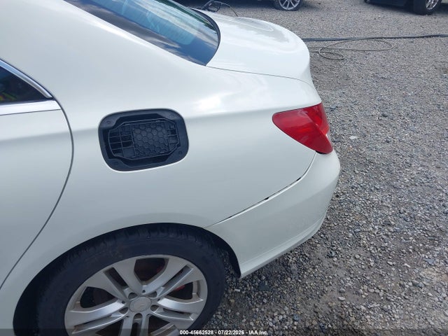 45662528 :رقم المزاد ، WDDSJ4EB6FN262095 vin ، 2015 Mercedes-benz Cla 250 مزاد بيع