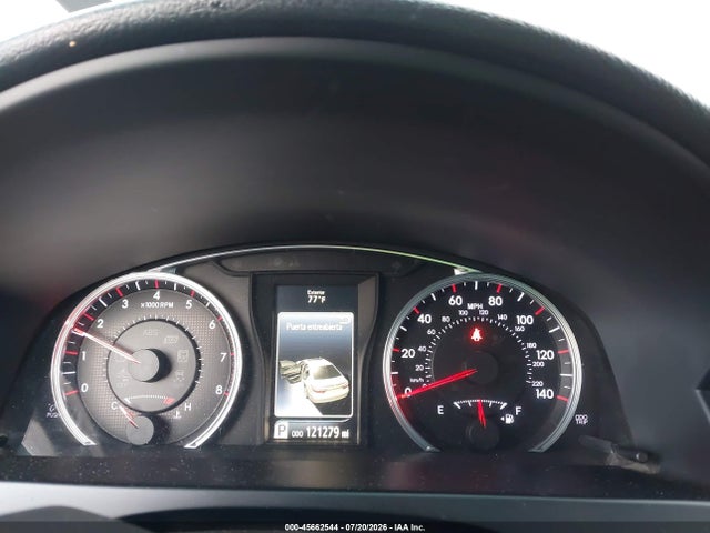 Продажа на аукционе авто 2017 Toyota Camry Se, vin: 4T1BF1FK5HU628643, номер лота: 45662544