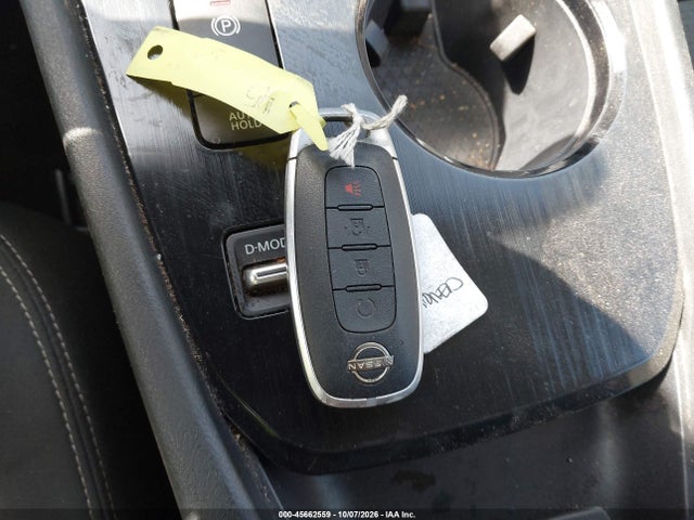 5N1BT3BA8PC686283 Nissan Rogue Sv Fwd