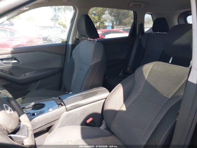 5N1BT3BA8PC686283 Nissan Rogue Sv Fwd