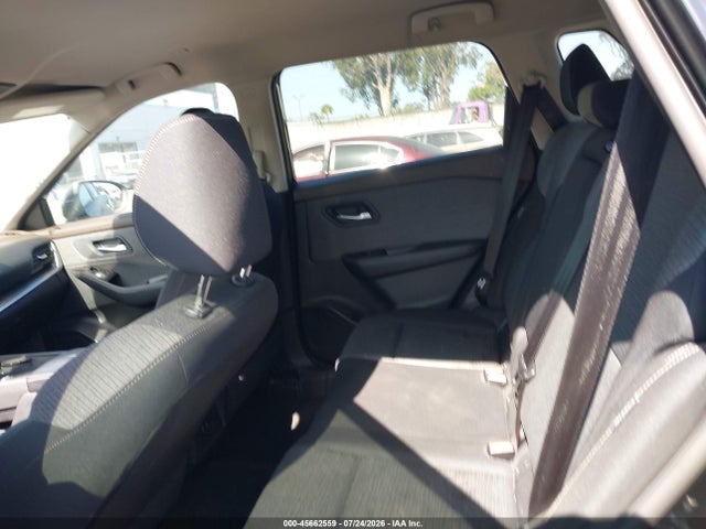 5N1BT3BA8PC686283 Nissan Rogue Sv Fwd