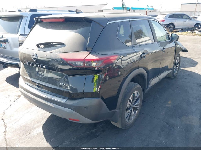 5N1BT3BA8PC686283 Nissan Rogue Sv Fwd
