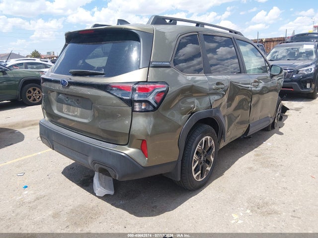 2025 Subaru Forester Premium მანქანა იყიდება აუქციონზე, vin: JF2SLDDC2SH492130, აუქციონის ნომერი: 45662574