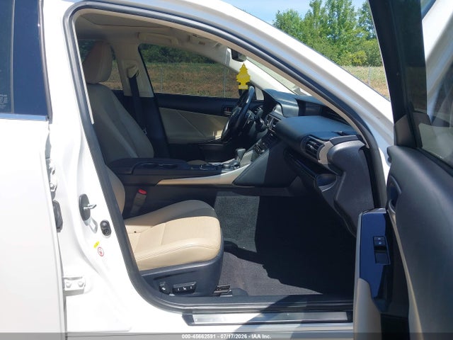 Продаж на аукціоні авто 2018 Lexus Is 300, vin: JTHC81D22J5028487, номер лоту: 45662591