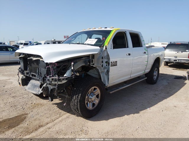 45662611 :رقم المزاد ، 3C6UR5CJ8HG670239 vin ، 2017 Ram 2500 Tradesman  4x4 6'4 Box مزاد بيع