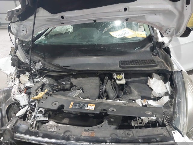 1FMCU9GD8JUA20422 Ford ESCAPE SE