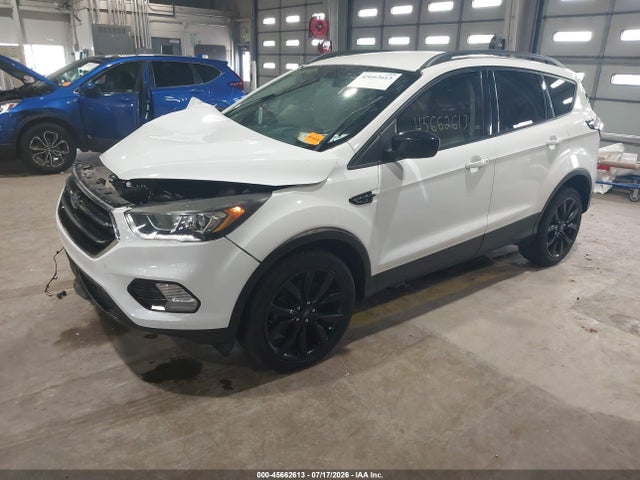 1FMCU9GD8JUA20422 Ford ESCAPE SE