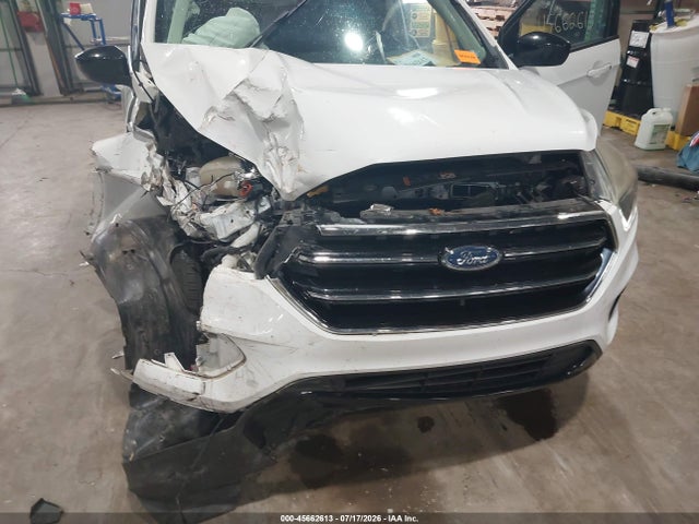 1FMCU9GD8JUA20422 Ford ESCAPE SE