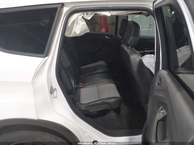 1FMCU9GD8JUA20422 Ford ESCAPE SE