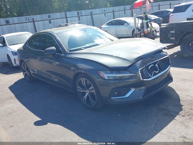 45662619 :رقم المزاد ، 7JRA22TL2LG036852 vin ، 2020 Volvo S60 T6 Inscription مزاد بيع
