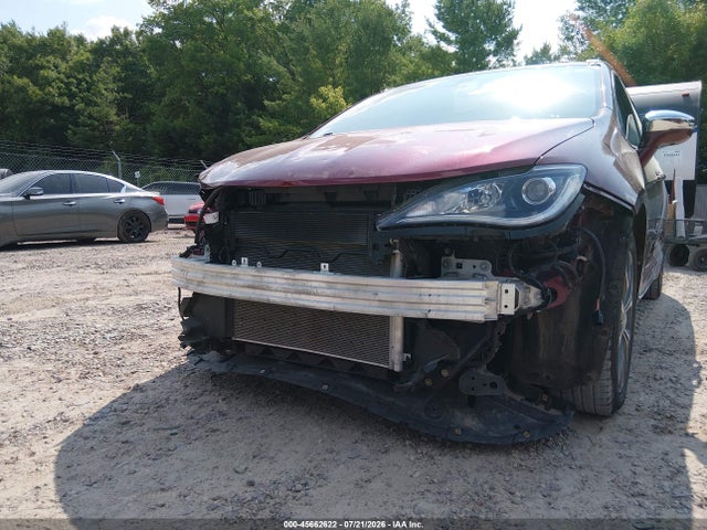 2017 Chrysler Pacifica Limited მანქანა იყიდება აუქციონზე, vin: 2C4RC1GG2HR812666, აუქციონის ნომერი: 45662622
