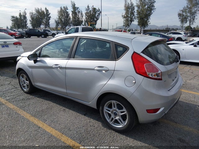 Ford FIESTA SE 2019 3FADP4EJ7KM121765 Image 3