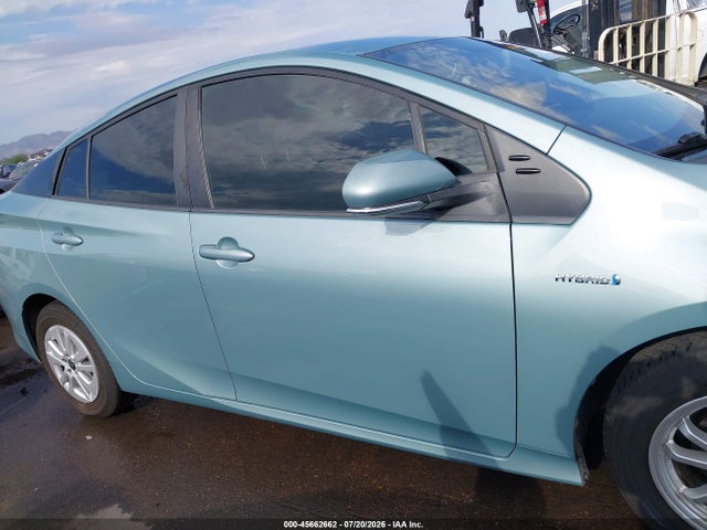 Toyota Prius Two 2016 JTDKBRFU7G3007294 Image 13