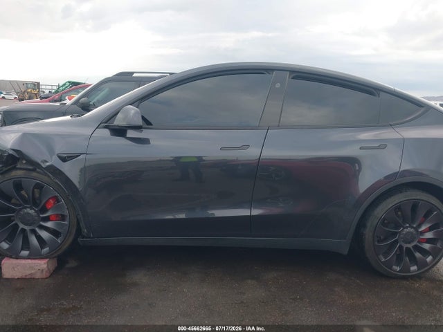7SAYGDEF1RF072362 Tesla Model Y Performance Dual Motor All-wheel Drive