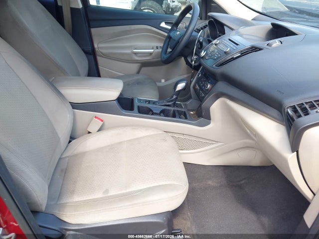 Продаж на аукціоні авто 2018 Ford Escape Se, vin: 1FMCU0GD7JUB85843, номер лоту: 45662666