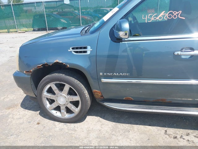 Продаж на аукціоні авто 2008 Cadillac Escalade, vin: 1GYFK638X8R263154, номер лоту: 45662682