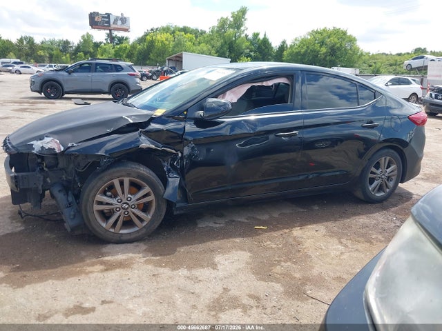 45662687 :رقم المزاد ، 5NPD74LF2HH110390 vin ، 2017 Hyundai Elantra Se مزاد بيع