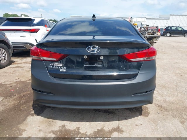 45662687 :رقم المزاد ، 5NPD74LF2HH110390 vin ، 2017 Hyundai Elantra Se مزاد بيع