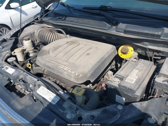 Продажа на аукционе авто 2015 Chrysler Town & Country Touring-l, vin: 2C4RC1CGXFR731286, номер лота: 45662695