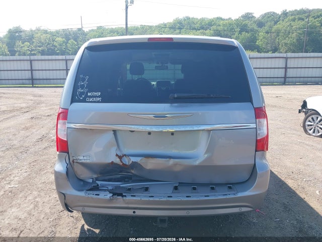 Продажа на аукционе авто 2015 Chrysler Town & Country Touring-l, vin: 2C4RC1CGXFR731286, номер лота: 45662695