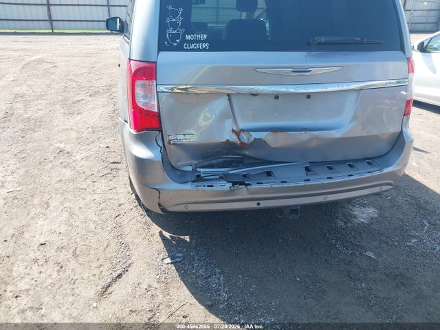 Продажа на аукционе авто 2015 Chrysler Town & Country Touring-l, vin: 2C4RC1CGXFR731286, номер лота: 45662695