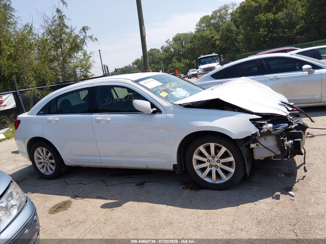 45662736 :رقم المزاد ، 1C3CCBBB7CN210427 vin ، 2012 Chrysler 200 Touring مزاد بيع