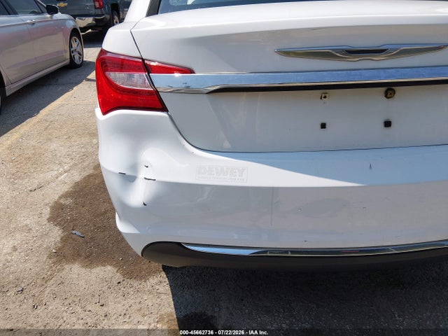 45662736 :رقم المزاد ، 1C3CCBBB7CN210427 vin ، 2012 Chrysler 200 Touring مزاد بيع