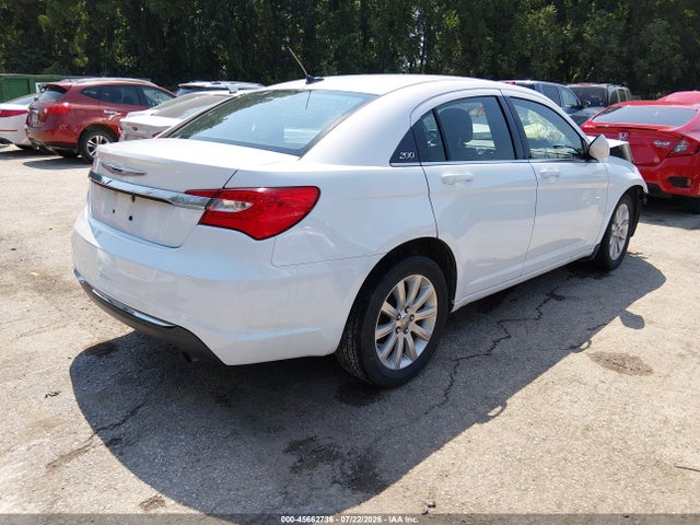 45662736 :رقم المزاد ، 1C3CCBBB7CN210427 vin ، 2012 Chrysler 200 Touring مزاد بيع