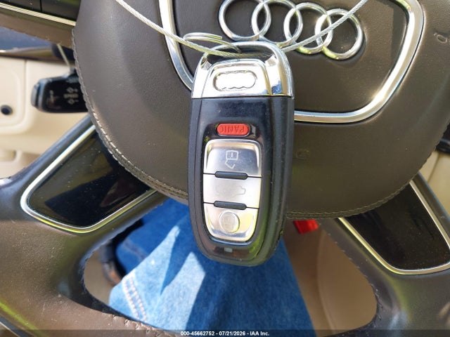 45662752 :رقم المزاد ، WAURGAFD7DN005611 vin ، 2013 Audi A8 L 3.0t مزاد بيع