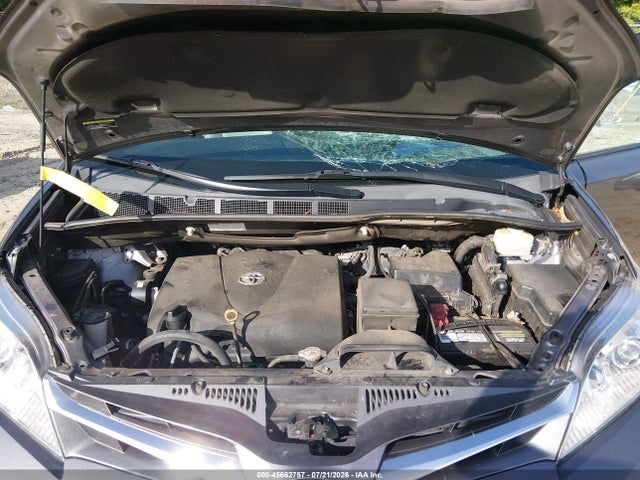Продаж на аукціоні авто 2019 Toyota Sienna Xle 8 Passenger, vin: 5TDYZ3DC7KS996606, номер лоту: 45662757