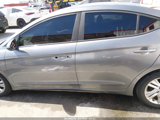 Hyundai ELANTRA SEL 2019 5NPD84LF4KH415930 Image 13