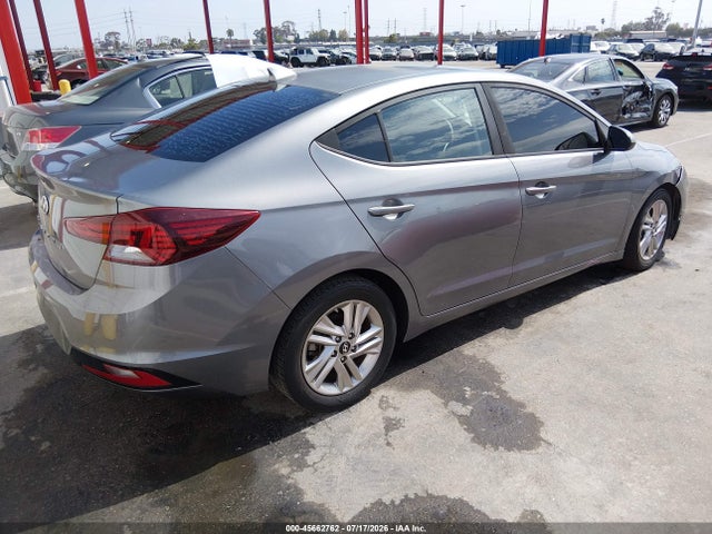 Hyundai ELANTRA SEL 2019 5NPD84LF4KH415930 Image 4