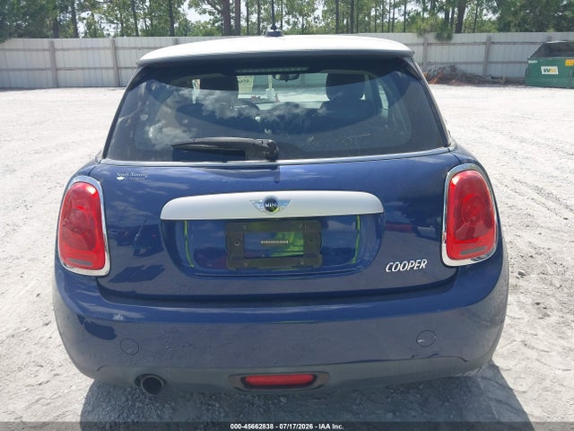 Продажа на аукционе авто 2014 Mini Hardtop Cooper, vin: WMWXM5C5XET935410, номер лота: 45662838