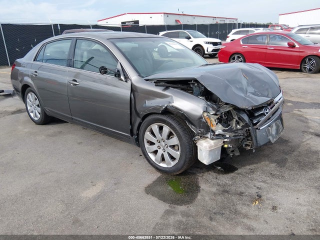 45662851 :رقم المزاد ، 4T1BK36B35U033955 vin ، 2005 Toyota Avalon Xls مزاد بيع