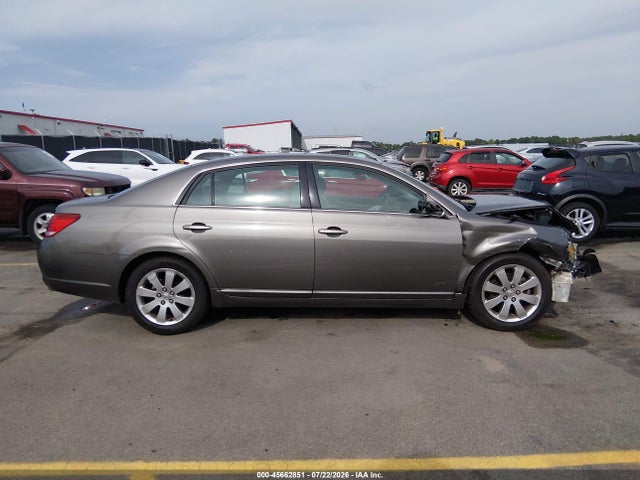 45662851 :رقم المزاد ، 4T1BK36B35U033955 vin ، 2005 Toyota Avalon Xls مزاد بيع